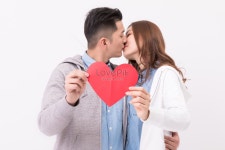 연인이 사랑에 키스하다 사진 무료 다운로드 - Lovepik 연인이 사랑에 키스하다