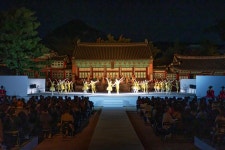 문화계소식 달빛 아래 오늘의 고전을 이어가는 고궁음악회, 발레X수제천