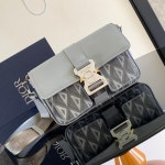 DIOR 디올 힛 더 로드 메신저 백 2칼라 1ESME157CDP - 위핑 DIOR 디올 힛 더 로드 메신저 백 2칼라 1ESME157CDP