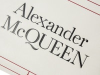 ALEXANDER MCQUEEN-알렉산더맥퀸 커버디자인 핸드스트랩... SSF Shop 알렉산더맥퀸 커버디자인 핸드스트랩 클러치백/650005 1X3A3 9090