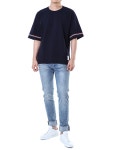 THOM BROWNE 반팔티셔츠 MJS282A J0199 415 - Wiberlux 톰브라운... 소매삼선스트라이프 라운드 티셔츠 (네이비-럭비핏)MJS282A J0199 415