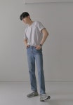 [밀리언코르][1059] 세미 스트레이트 캣 브러쉬 데님 (중청) [W CONCEPT]