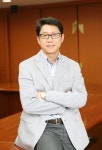 [이 사람-‘발효식품의 대가’ 진중현 대상연구소 식품연구실장]“우리몸엔 전통 발효식품이 잘 맞죠” - 헤럴드경제 [이 사람-‘발효식품의... 