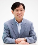 [줌인리더스클럽]네이버, ‘라인’ 통해 해외 시장 공략 가속화한다 - 헤럴드경제 [줌인리더스클럽]네이버, ‘라인’ 통해 해외 시장 공략... 