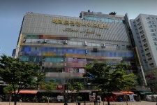 [속보] 이태원 관련 확진자 1명, 부천 메리트나이트 방문 확인 - 헤럴드경제 [속보] 이태원 관련 확진자 1명, 부천 메리트나이트 방문 확인