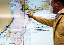 “올 여름 태풍, 너의 이름은…” 힌남노·메기·노루 빼고 ‘새 이름’ 공모 - 헤럴드경제 “올 여름 태풍, 너의 이름은…” 힌남노·메기·노루... 