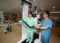 수도권 최대병상·로봇치료기…인천 서송재활요양병원 개원 | 서울경제 수도권 최대병상·로봇치료기…인천 서송재활요양병원 개원