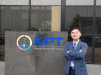 [시그널] 이재욱 케이피티 대표 상장 발판 전자담배·건기식 사업 본격화 | 서울경제 이재욱 케이피티 대표 상장 발판 전자담배·건기식 사업... 