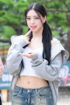 있지 유나, 케이크보다 달콤한 미모 [SE★포토] | 서울경제 있지 유나, 케이크보다 달콤한 미모
