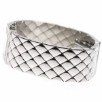 になります CHANEL H0489 レディース の通販 by CLOSER ラクマ店｜シャネルならラクマ - シャネル マトラッセ ダイヤベゼル しておりま