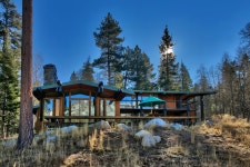 Lake Tahoe home featured in ‘The Bodyguard’ for sale (Photos) - WTOP News