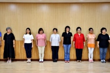 서울시 금천센터 | 금천50플러스센터의 앵콜강좌 바른자세와 모델워킹