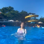 7일간의 휴가 Review | 여행에 딱 맞는 아이템 목 부분이 아쉽긴 하지만 핏 이쁘고 조아요Review - 7일간의 휴가