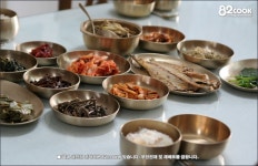 있는 반찬으로 10첩 반상~ ^^ ::: 82cook.com