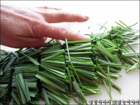 아삭 아삭 고소한 맛이 남달라 연근 메밀전 ::: 82cook.com
