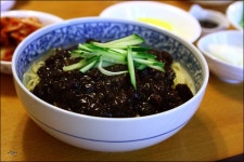 짜파게티의 오리지날 모습입니다... ^^;; - >)))>< ::: 82cook.com