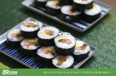 김밥과 김초밥의 차이 ::: 82cook.com