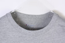 Againuse Unique vintage & used clothing select shop. CHAMPION(S-M)