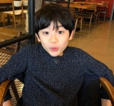 This adorable child actor is capturing the hearts of K-Drama...