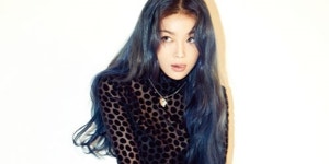 Yubin shares the difference between group and solo promotions in Cosmopolitan | allkpop Yubin shares the difference between... 