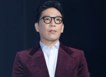 Netizens react to MC Mongs comeback after 8 year hiatus | allkpop Netizens react to MC Mongs comeback after 8 year hiatus