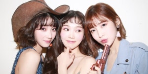 Oh My Girl rock wild west style 2nd concept photos for their 7th mini album Nonstop | allkpop Oh My Girl rock wild west style... 