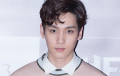Actor Choi Tae Joon makes headlines for good deeds while serving in military | allkpop Actor Choi Tae Joon makes headlines for... 