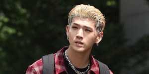 KARDs B.M reveals that his mother has been diagnosed with breast cancer | allkpop KARDs B.M reveals that his mother has been... 