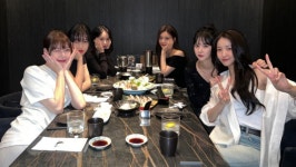 GFriend members come together for a heartwarming reunion | allkpop GFriend members come together for a heartwarming reunion