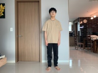 평소 라지사이즈 옷 입는데요 키175에 티셔츠 조금 컸어요. 소재나... 키175에 티셔츠 조금 컸어요. 소재나 원단이 편하고 가볍REVIEW... 