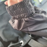 옷이 불량이네요~~~ 이것도 유상으로 수선해야하나요? REVIEW - 안다르 옷이 불량이네요~~~ 이것도 유상으로 수선해야하나요?REVIEW - 안다르