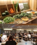 육수 두 가지를 동시에! 샤브샤브 무한리필 맛집 ‘샤브20’