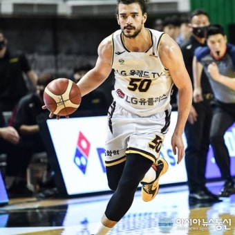 '아셈 마레이 22점' 창원 LG 세이커스, 서울삼성에 92-100 패배