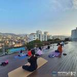 전주시, 금암도서관에서 ‘요가로 몸과 마음 회복’