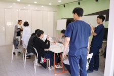 동물자유연대 : 치료멍멍 동물병원에서 예방접종 봉사활동을 다녀가셨어요! 치료멍멍 동물병원에서 예방접종 봉사활동을 다녀가셨어요!