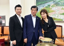  시장과 함께 찍은 사진 - 안산시장 24시 - 열린시장실