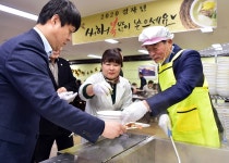  시장과 함께 찍은 사진 - 안산시장 24시 - 열린시장실