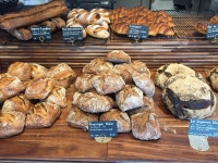 ギャラリー | 「俺のBakery＆Cafe」プロデューサーが作った新しい”僕の店”／パン・デ・フィロゾフ | 朝日新聞デジタルマガジン＆[and]