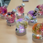 무드등 하바리움 & 꽃바람 캘리그라피 만들기 특강 후기 < 행사갤러리 < 청년내일소식< 청년아지트 나와유 청년아지트 나와유