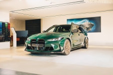 BMW G81 M3 CS 투어링 브리티시 레이싱 그린 - 오토스파이넷 BMW G81 M3 CS 투어링 브리티시 레이싱 그린