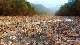 그냥 산행은 지루하다면? 출렁다리로 완성하는 경기 오악 정복기 - 발품뉴스 마이너 갤러리