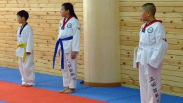 BBC - Seallaidh air Sìona - Dealbhan à Sìona, Daoine agus Mòr-bhailtean