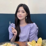 베니토 퍼프가있어서 어깨라인이 너무 예뻐요! 연보라 컬러로 구매했는데 사진도 잘나오고 잘입상품 사용후기 (후기 불러오는 중...) - (주)베니토