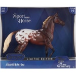 Breyer Horses Apres Ski 2024 Christmas Horse Traditional 1:9 Scale Horse Figure 700127 | BIG W