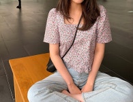 bitda 빛다 로벤플라워 blouse (3color)