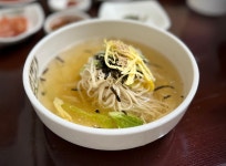 블루리본 서베이 골목안손국수