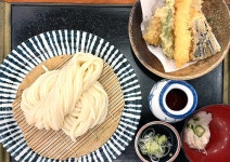 블루리본 서베이 우동명가기리야마본진