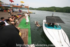 경기도 가평에 위치한 가평펜션 수상스키장 더스포랜드로... 경기도 가평에 위치한 가평펜션 수상스키장 더스포랜드로 여름맞이가족여행을 떠나자