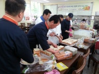 청솔종합사회복지관, 리쿠르팅 단합회 먹거리 나눔 행사 진행:경인투데이뉴스 ≪경인투데이뉴스≫ 청솔종합사회복지관, 리쿠르팅 단합회... 