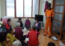 농․어촌 지역 마을회관(경로당) 방문 화재예방교육 실시  농․어촌 지역 마을회관(경로당) 방문 화재예방교육 실시